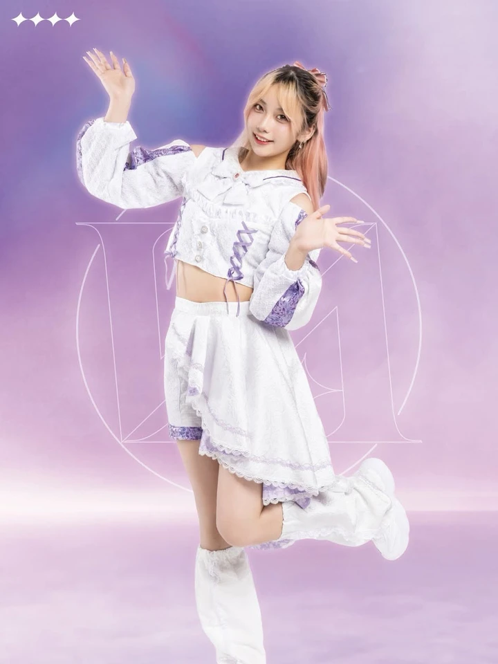 Mia member photo